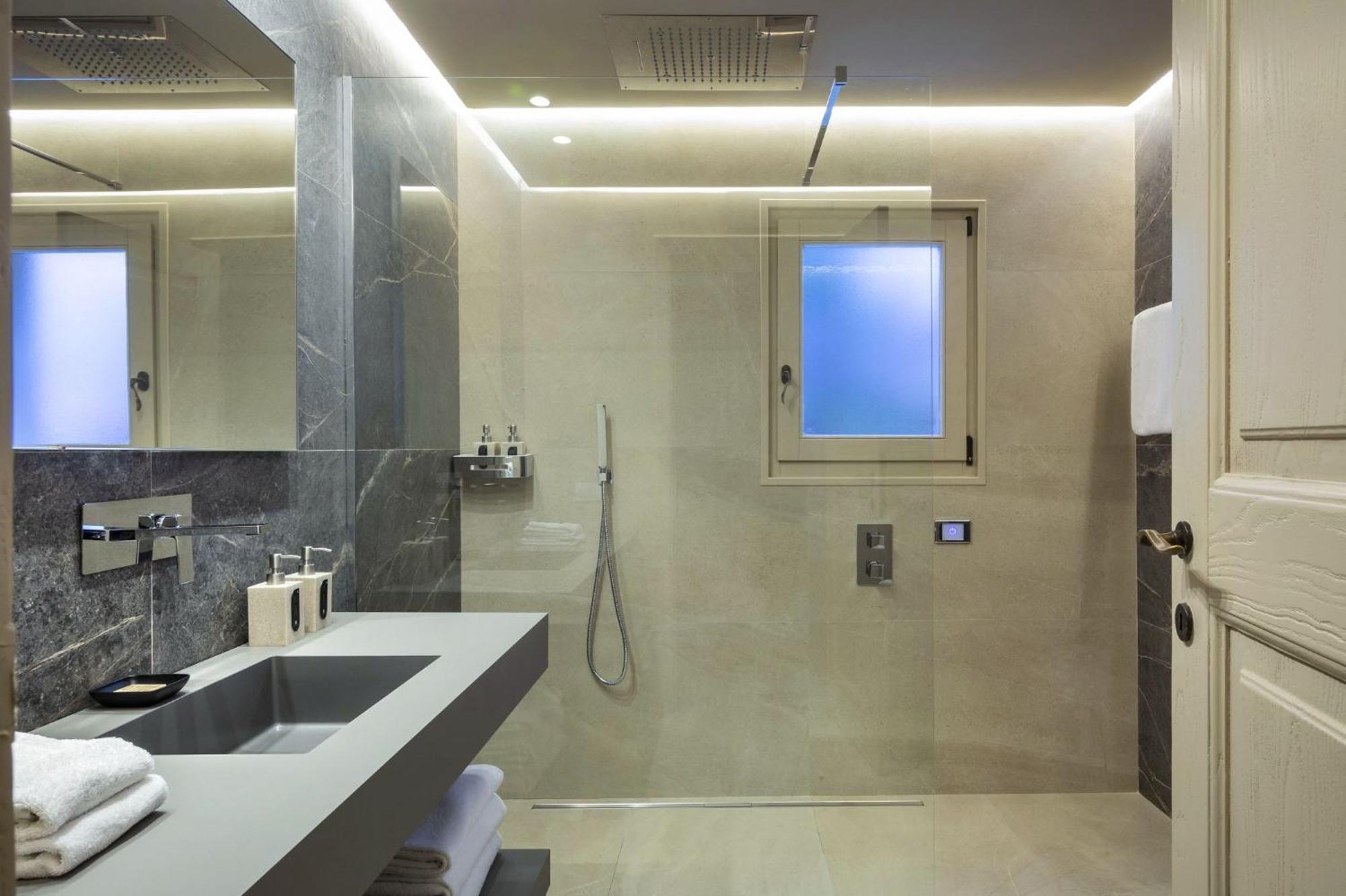Junior Suite with Sea View